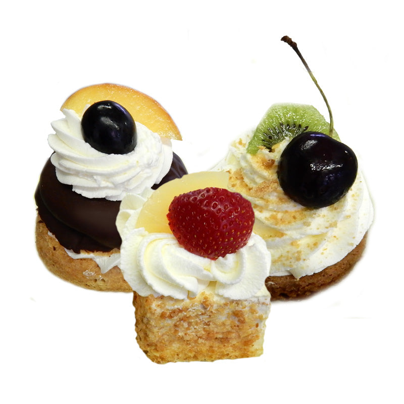 Gesorteerde slagroom gebakjes